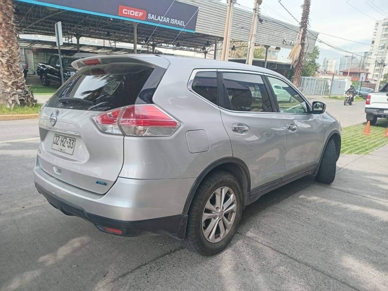 Nissan X-trail 2.5 Sense 4x2 Cvt At 5p 2018 - Imagen 4 de 5