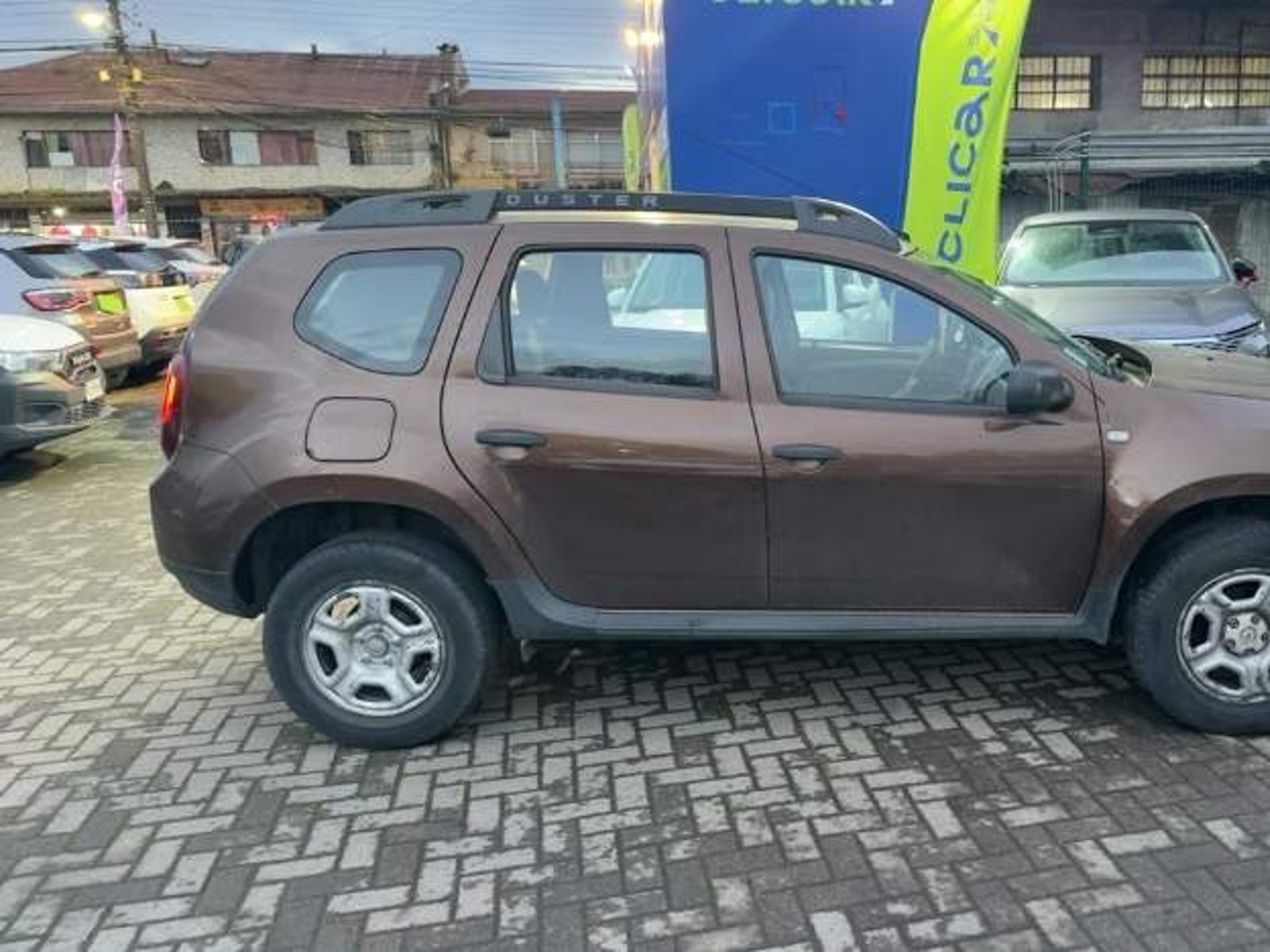 Renault Duster 1.6 Life 4x2 5mt 5p 2019 - Foto 3 de 5