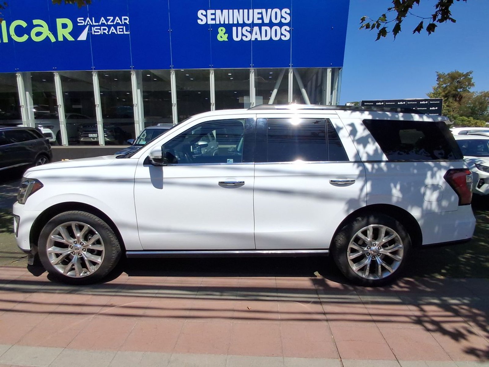 Ford Expedition 3.5 Limited 4wd At 5p 2020 - Foto 4 de 8