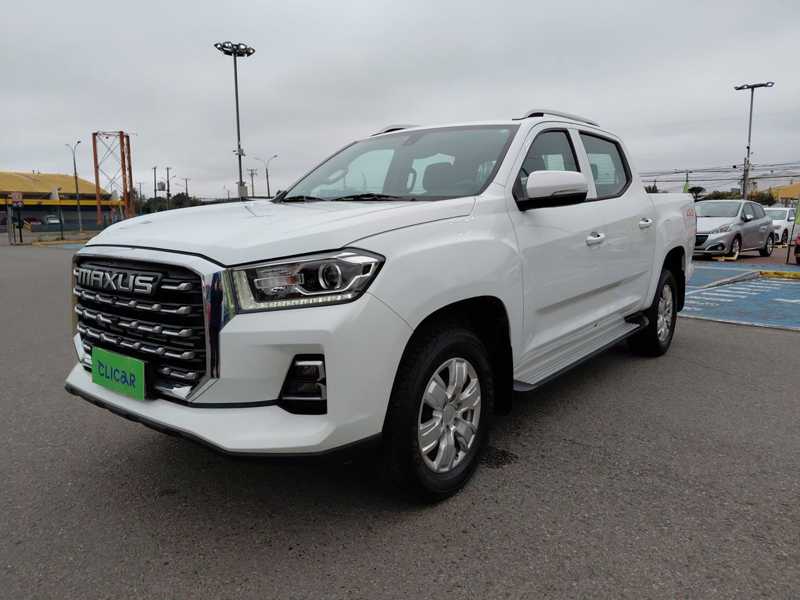 Maxus T60 2.0 Gl Diesel 4x4 Dob. Cab. Euro6 Mt 4p 2024 - Foto 3 de 8