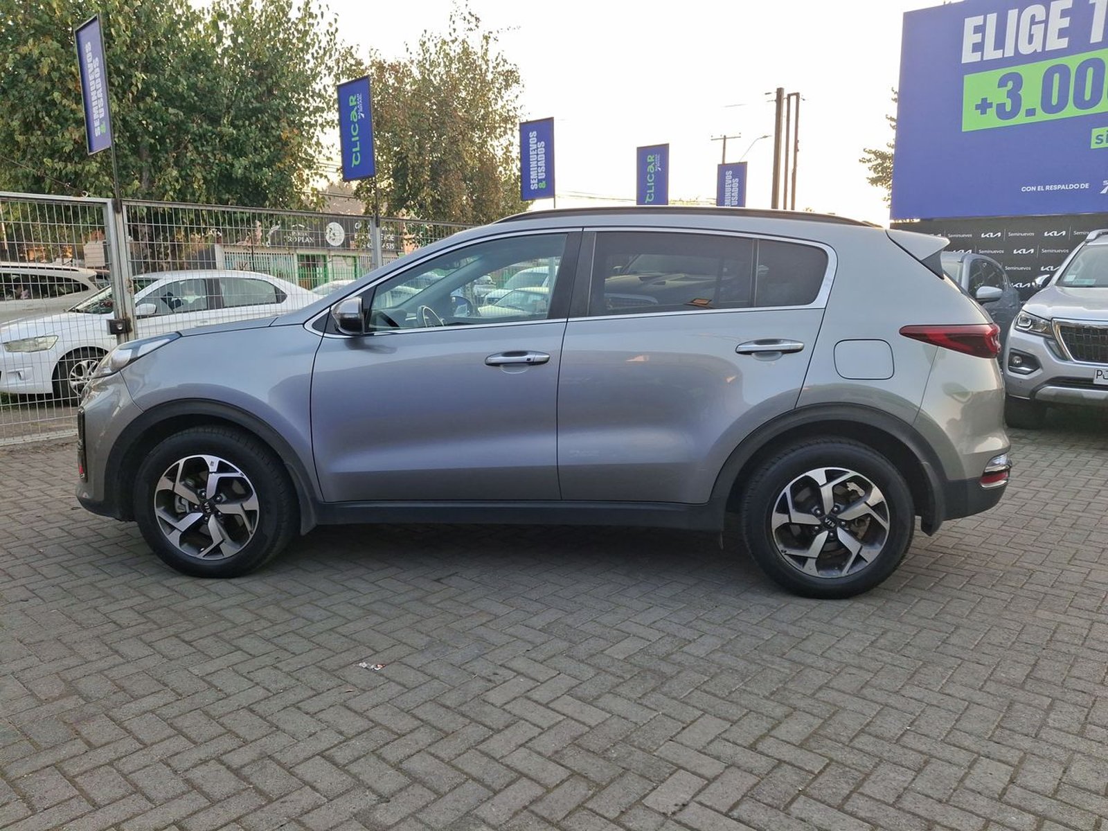 Kia Sportage 2.0 Lx Diesel 2wd 6ab 8at 5p 2021 - Foto 4 de 8
