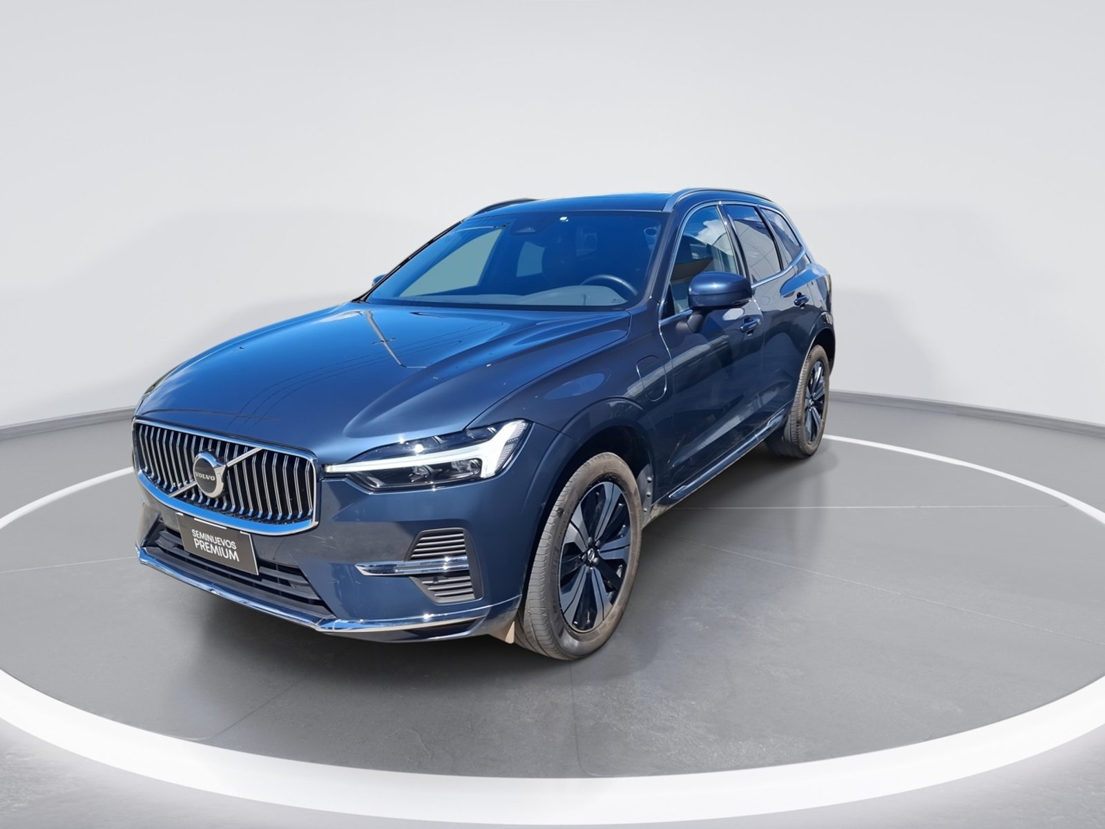 Volvo Xc60 2.0 T8 Recharge Plus Hybrid Awd At 5p 2026 - Foto 3 de 8