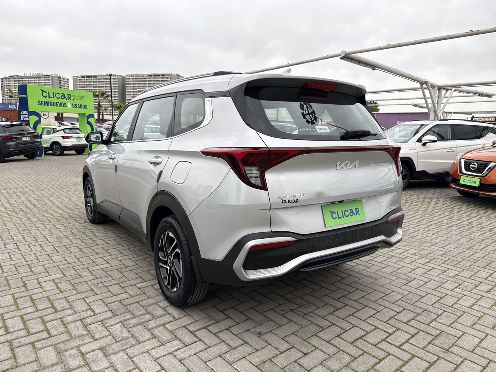 Kia Carens 1.4l Ex Turbo-gdi Full 4x2 7dct At 5p 2023 - Foto 5 de 8