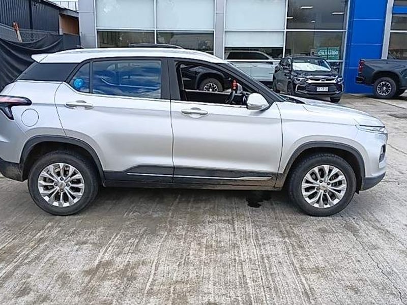 Chevrolet Groove 1.5 Ltz 4x2 Mt 5p 2023 - Imagen 3 de 5