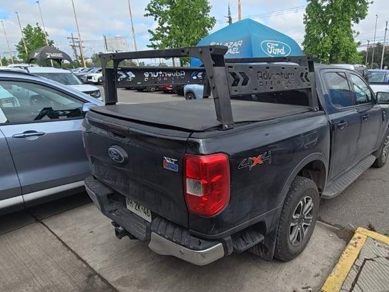 Ford Ranger 2.0 Xlt Diesel 4x4 Dob. Cab. At 4p 2025 - Imagen 4 de 5