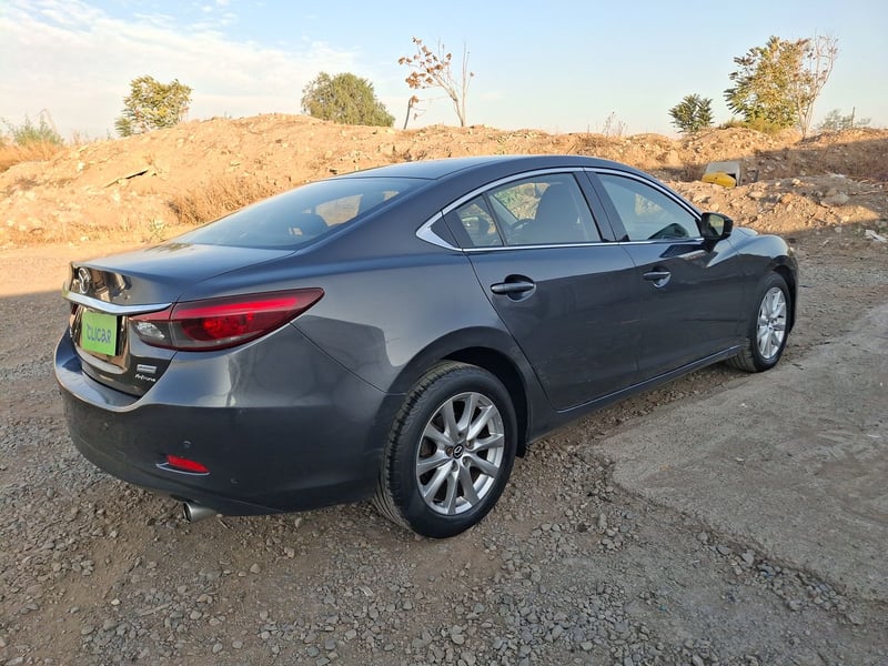 Mazda 6 2.0 V 4x2 6at 4p 2018 - Imagen 7 de 8