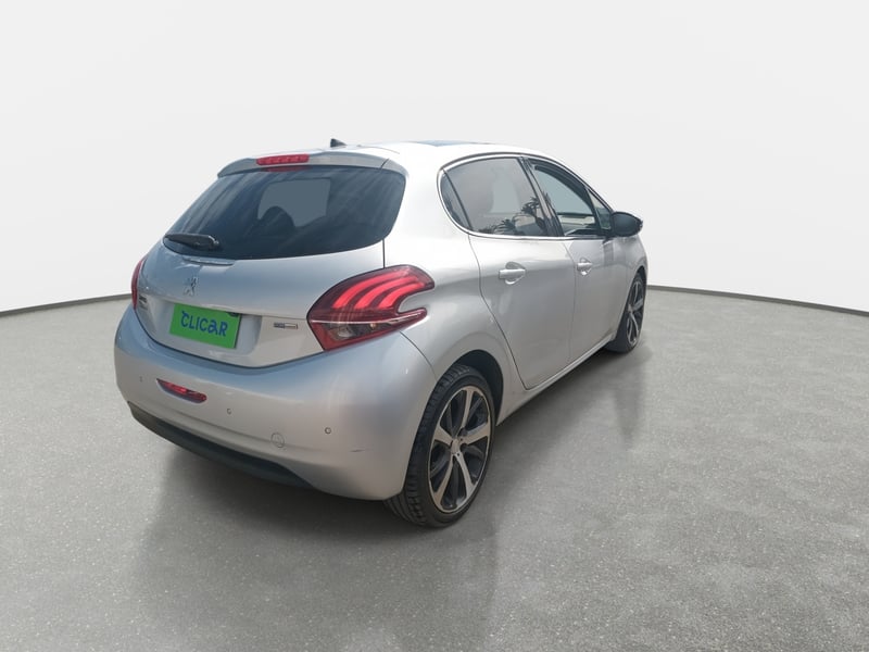 Peugeot 208 1.2 Allure Pack 4x2 110hp At6 5p 2018 - Imagen 6 de 8