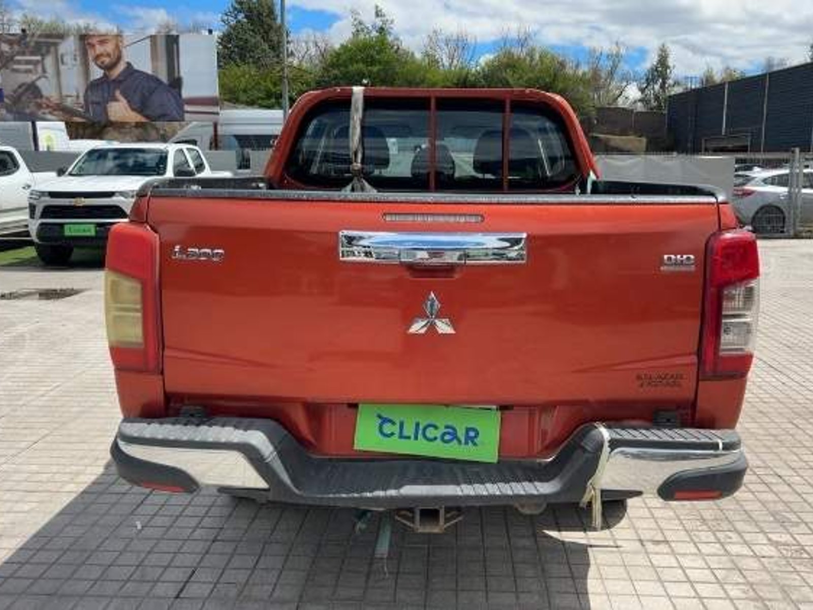 Mitsubishi L200 2.4 Katana Cr Diesel Special Pack Dob. Cab. 4x2 Mt 4p 2021 - Foto 5 de 5