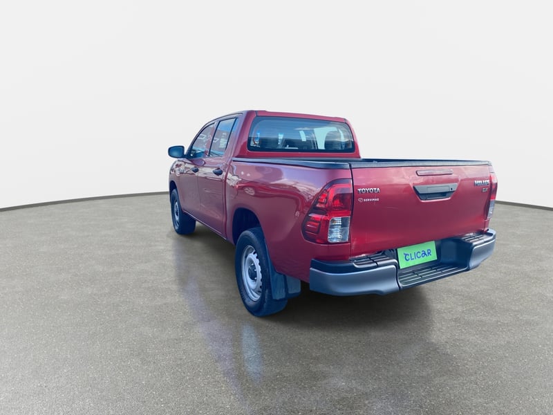 Toyota Hilux 2.4 Dx Diesel 4x2 Dob. Cab. Mt 4p 2023 - Imagen 5 de 8