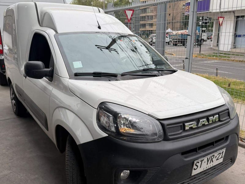 RAM Van 700 1.4l Rapid St 4x2 Mt 3p 2023