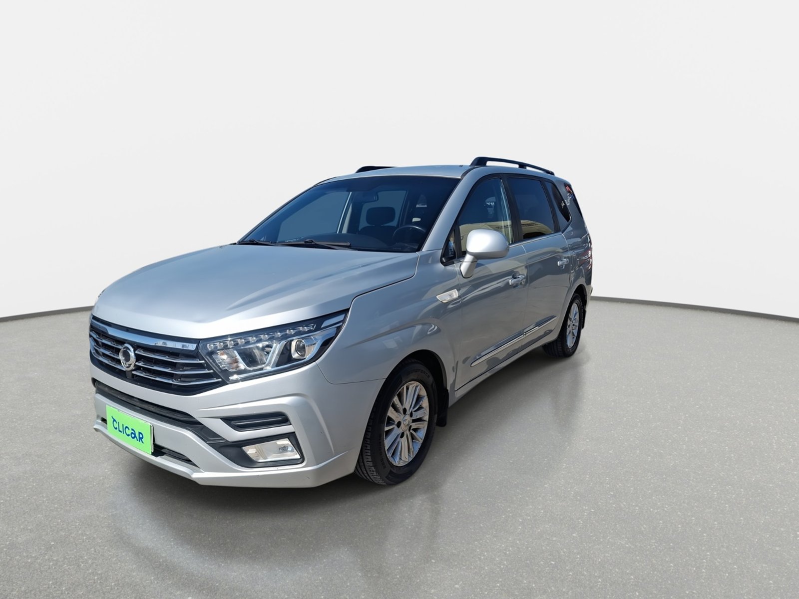 SsangYong Stavic 2.2 Diesel 2wd At 5p 2019 - Foto 3 de 8