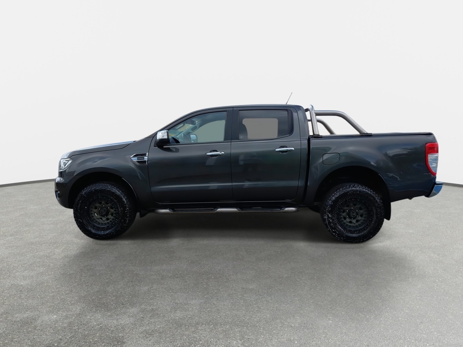 Ford Ranger 2.5 Xlt Euro 6 4x2 Dob. Cab. Mt 4p 2023 - Foto 4 de 8