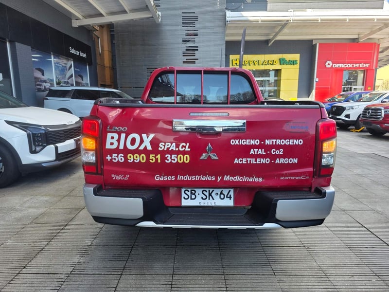 Mitsubishi L200 2.4 Katana Cr Diesel Special Pack Dob. Cab. 4x2 Mt 4p 2022 - Imagen 5 de 5