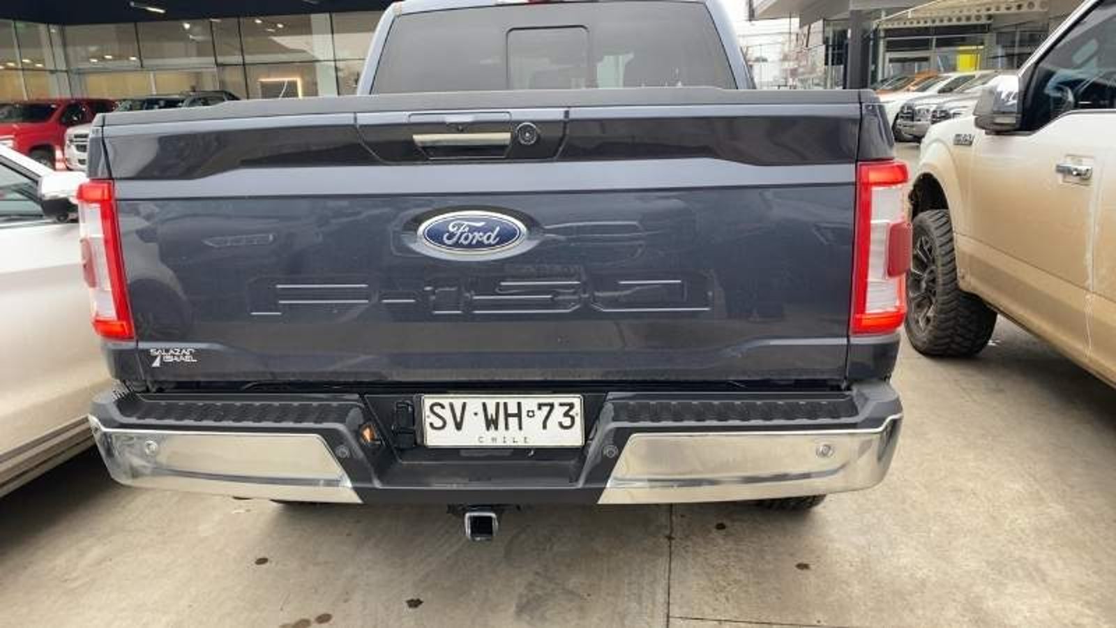 Ford F-150 5.0 Lariat Luxury Cc Dob. Cab. 4x4 At 4p 2023 - Imagen 5 de 5