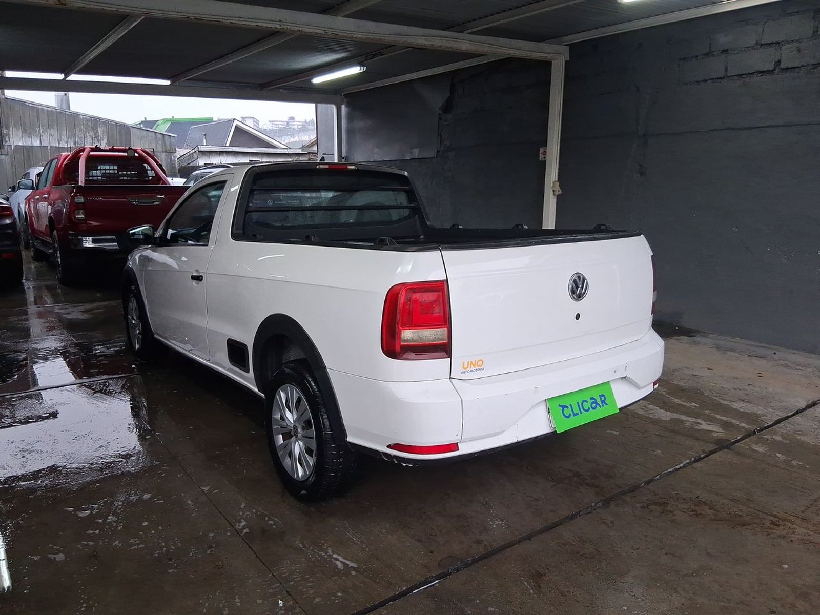 Volkswagen Saveiro 1.6 4x2 Mt 2p 2022 - Imagen 5 de 8