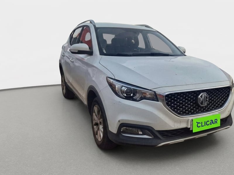 MG Mg Zs 1.5 Std 4x2 Mt 5p 2024