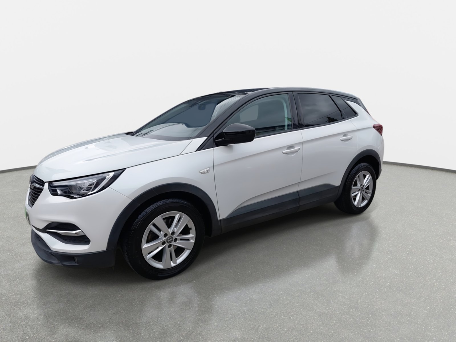 Opel Grandland 1.2t Dynamic 4x2 Mt6 5p 2021 - Foto 3 de 8