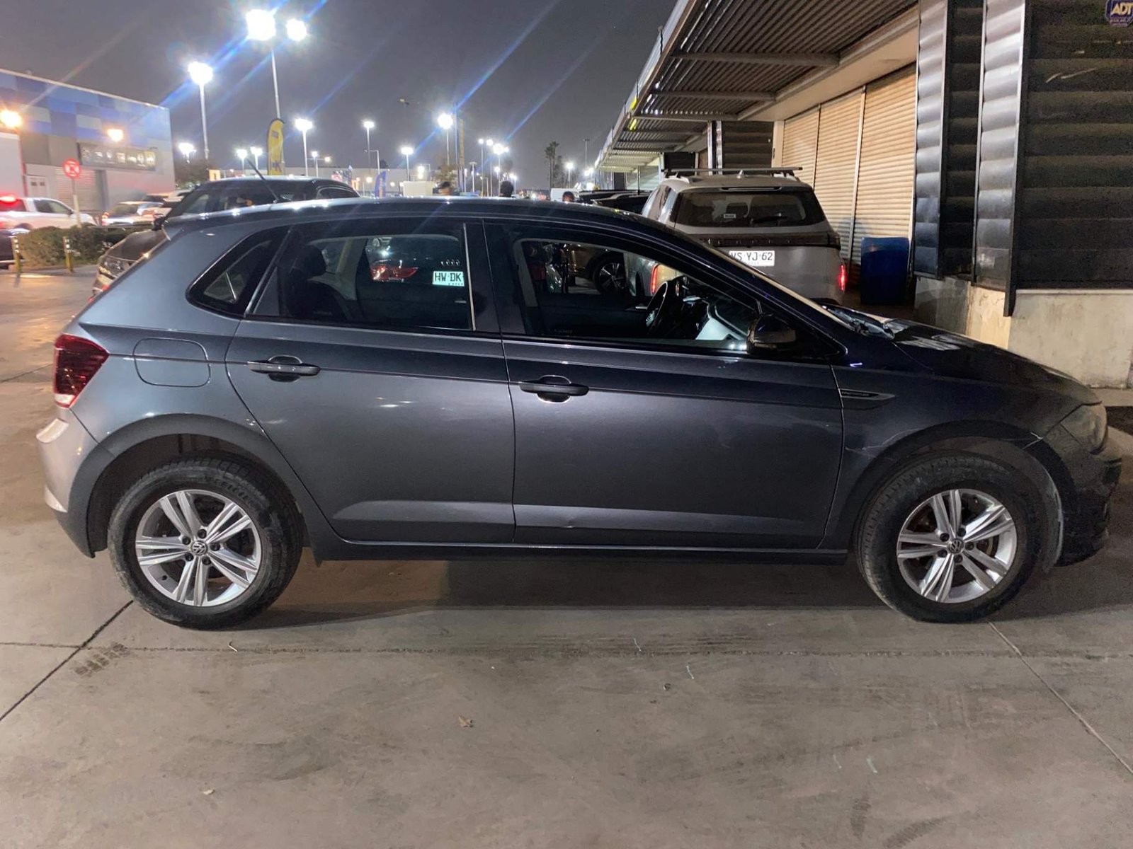 Volkswagen Polo 1.6 Comfortline 4x2 At6 5p 2018 - Foto 3 de 8