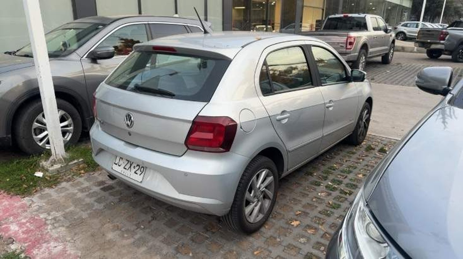 Volkswagen Gol 1.6 Highline 4x2 Hb Mt 5p 2019 - Foto 4 de 8
