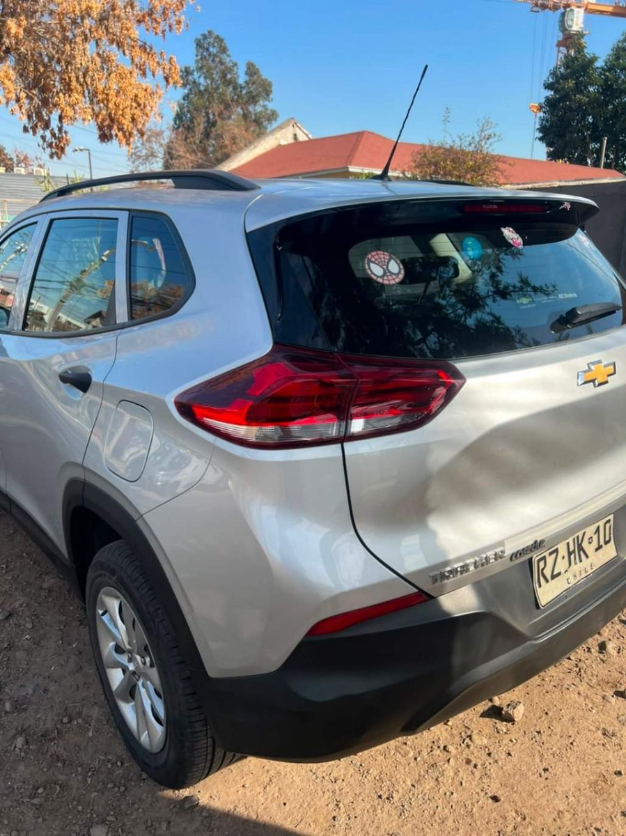 Chevrolet Tracker 1.2t Ls Fwd Mt 5p 2022 - Imagen 7 de 8