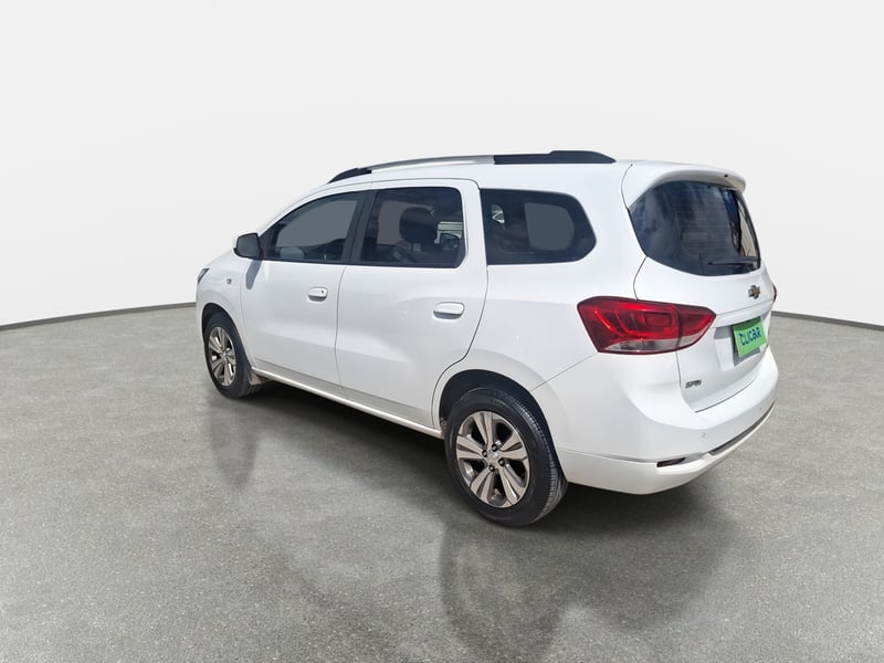 Chevrolet Spin 1.8 Premier 4x2 Mt 5p 2023 - Imagen 5 de 8