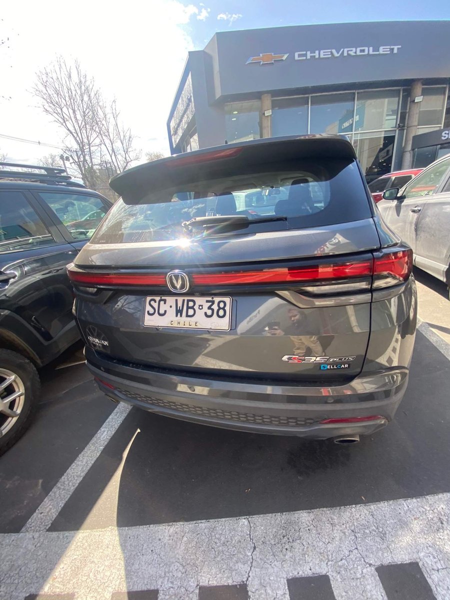 Changan Cs35 Plus 1.4t Luxury 4x2 At 5p 2022 - Imagen 3 de 3