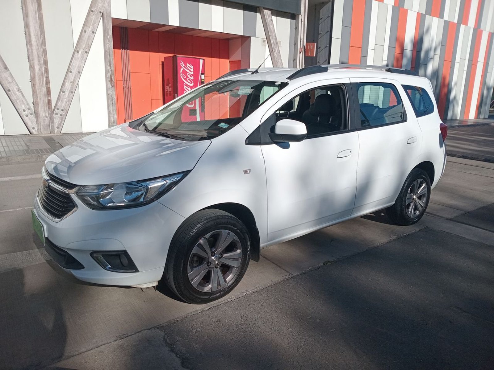 Chevrolet Spin 1.8 Premier 4x2 Mt 5p 2023 - Foto 3 de 8