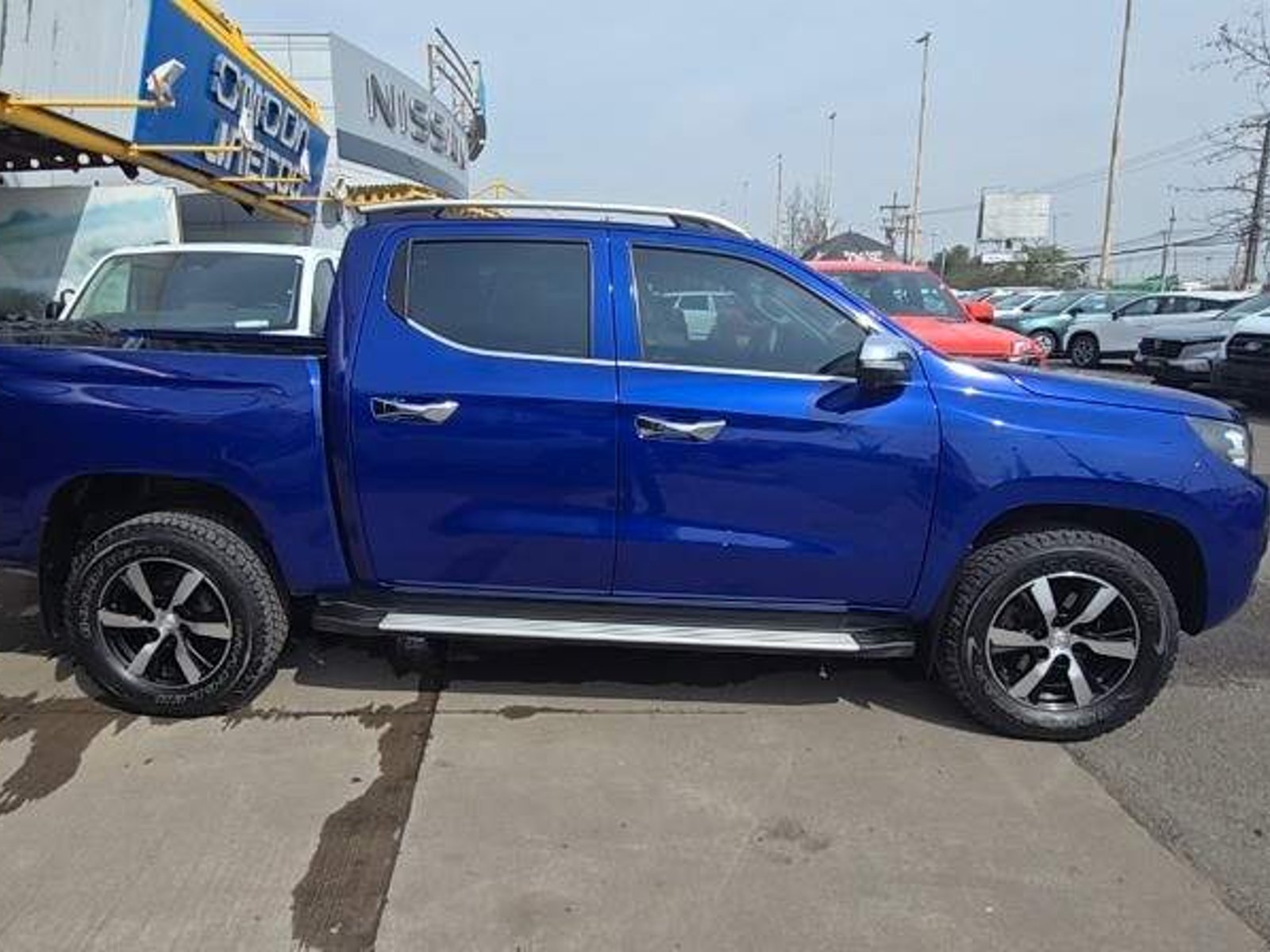 Peugeot Landtrek 2.4 Action4 Thp 4x4 210 Hp At 4p 2023 - Foto 3 de 5