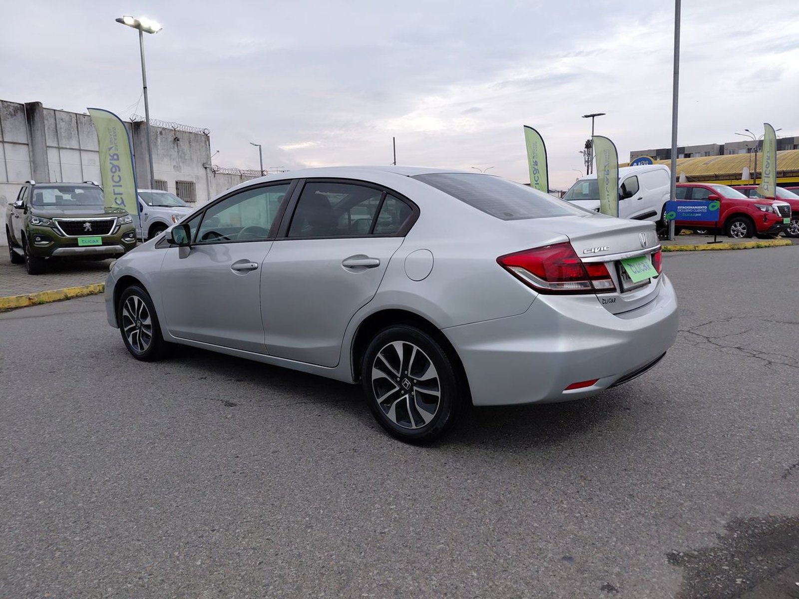 Honda Civic 1.8 Exl At 4p 2016 - Foto 5 de 8
