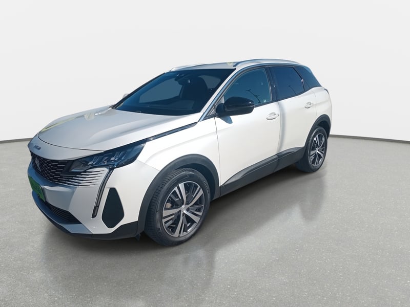 Peugeot 3008 1.2 Active Pack Puretech 130 4x2 Mt6 5p 2024 - Imagen 3 de 8