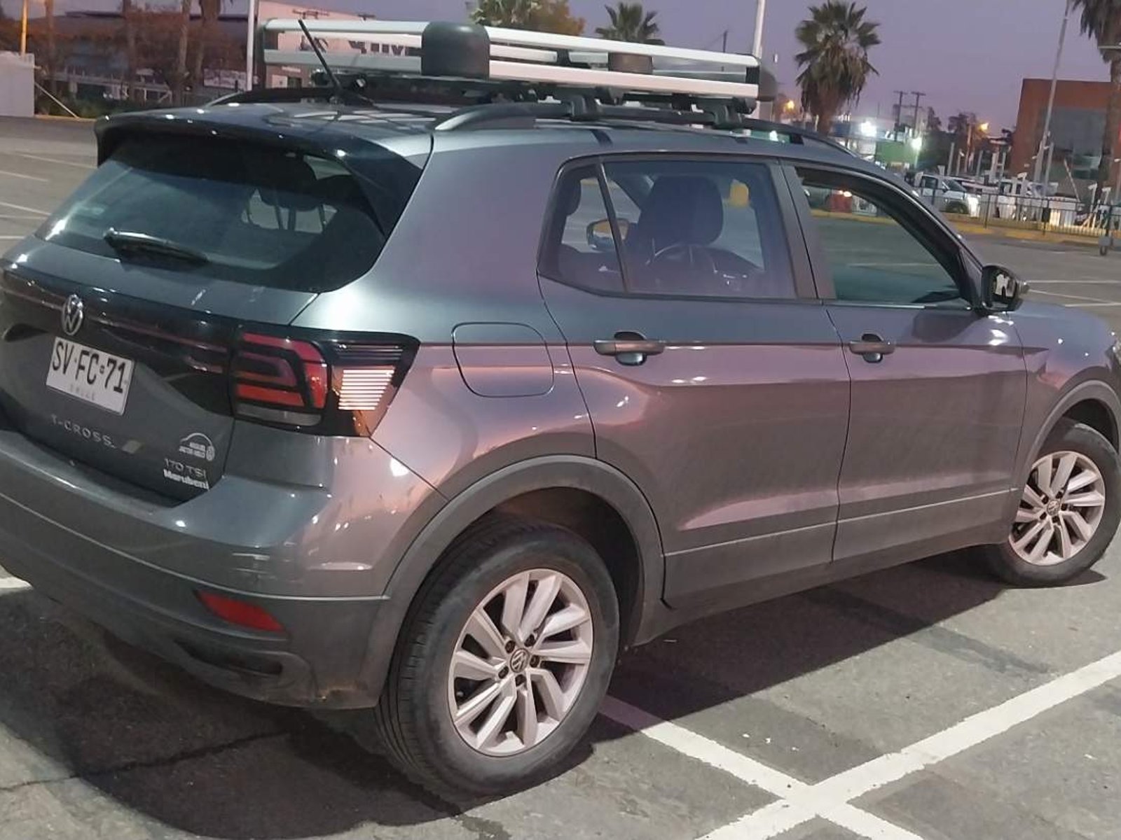 Volkswagen T-cross 1.0 Tsi Trendline 4x2 Mt5 5p 2023 - Foto 4 de 5