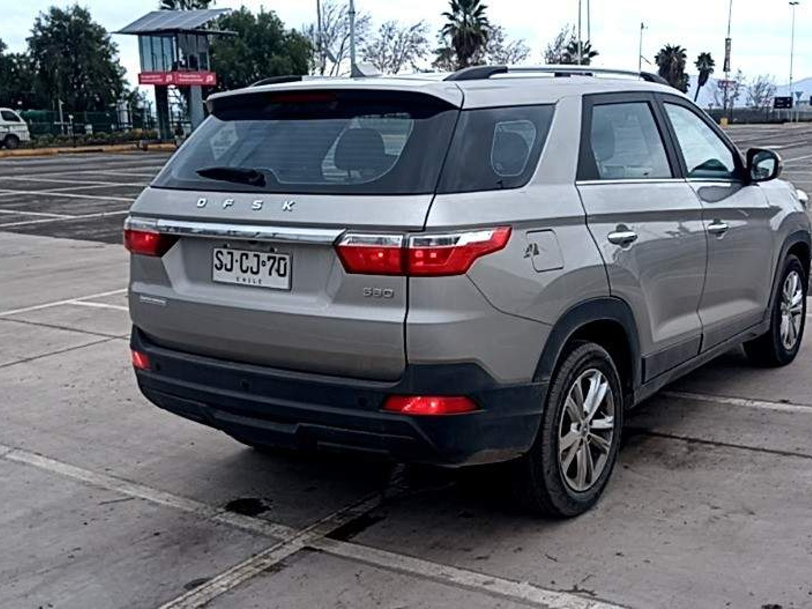 DFSK 560 1.8 Comfort 4x2 Mt 5p 2023 - Foto 4 de 5
