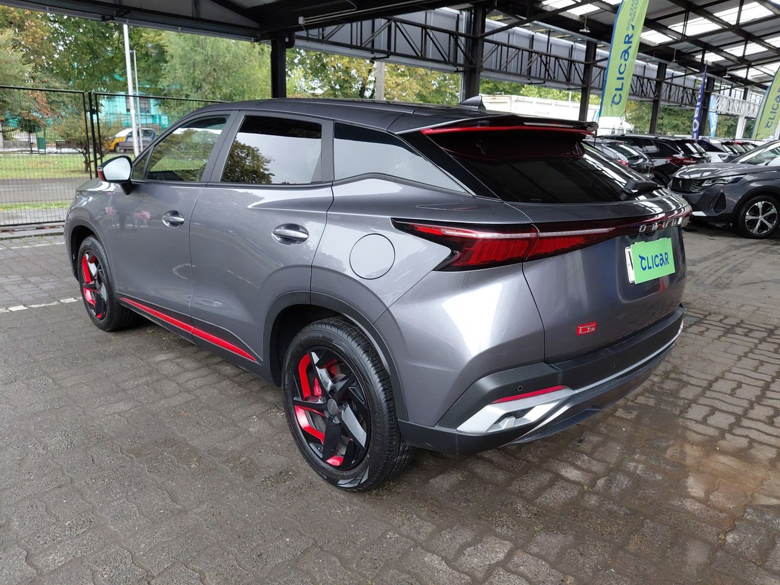 OMODA C5 1.6t Prestige 4x2 Dct At 5p 2025 - Foto 5 de 8