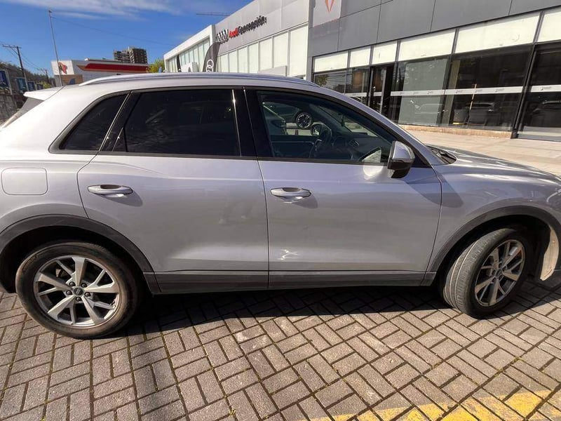 Audi Q3 1.4 35 Tfsi 4x2 S-tronic At 5p 2021 - Imagen 3 de 5