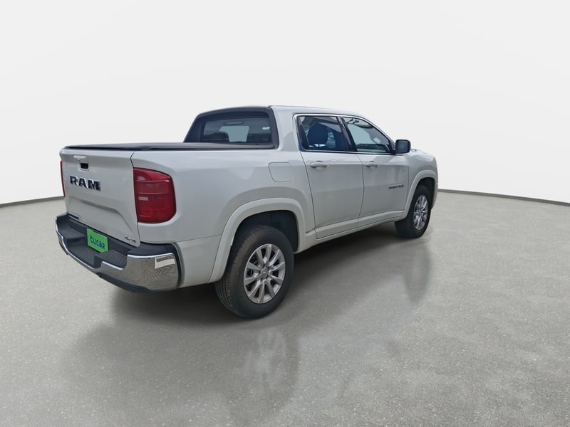 RAM Rampage 2.2 Bighorn Diesel 4x4 Dob. Cab. At 4p 2026 - Imagen 7 de 8