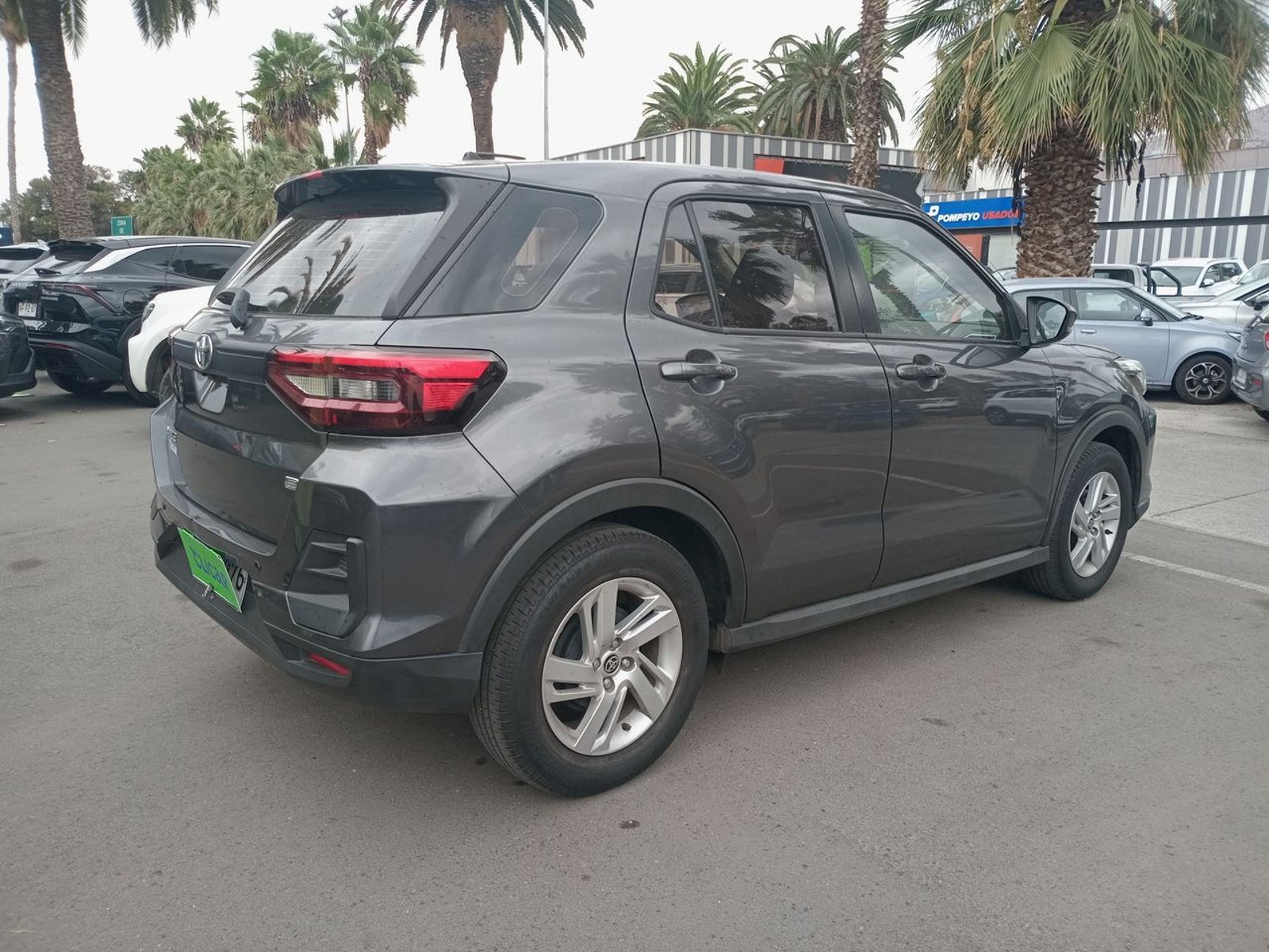 Toyota Raize 1.2 E 4x2 At 5p 2022 - Imagen 7 de 8