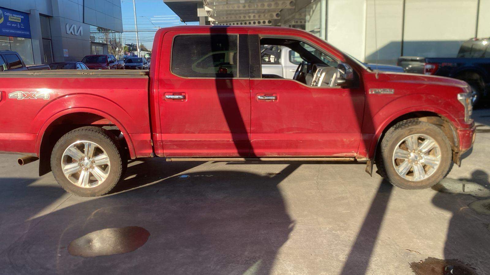 Ford F-150 3.5 Platinum 4x4 Cc Dob. Cab. At 4p 2019 - Imagen 8 de 8