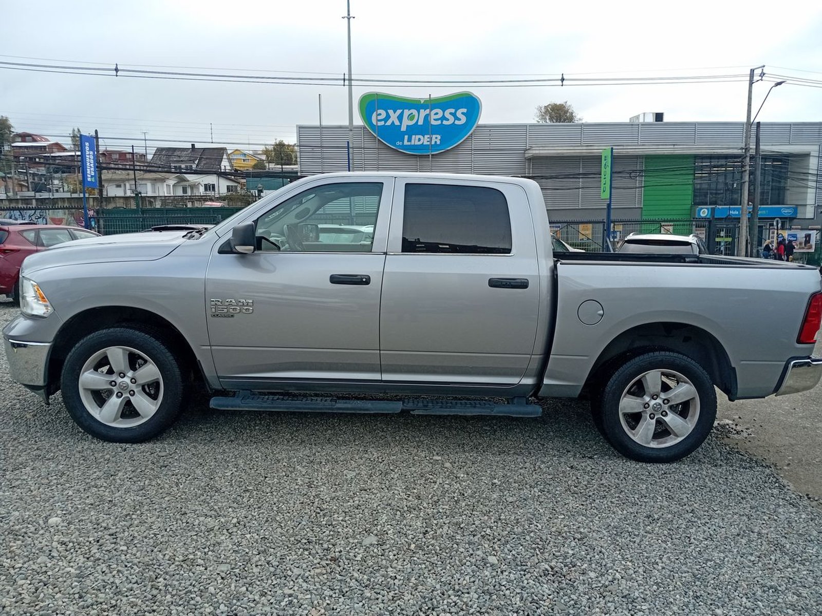 RAM 1500 3.6 Slt Ds 4x4 Crew Cab At 4p 2023 - Foto 4 de 8