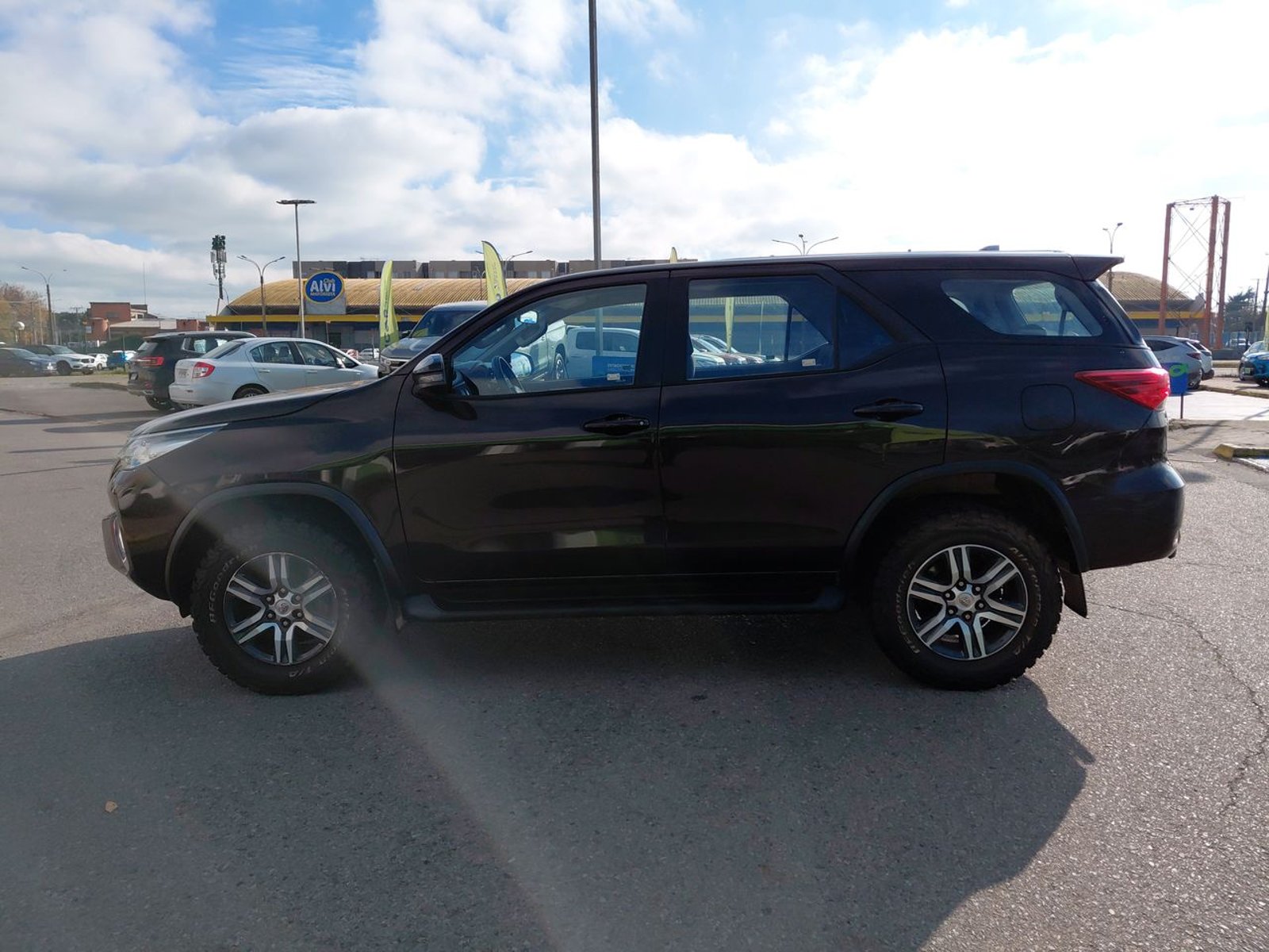 Toyota Fortunner 2.7 Sr5 4x2 At 5p 2019 - Foto 4 de 8