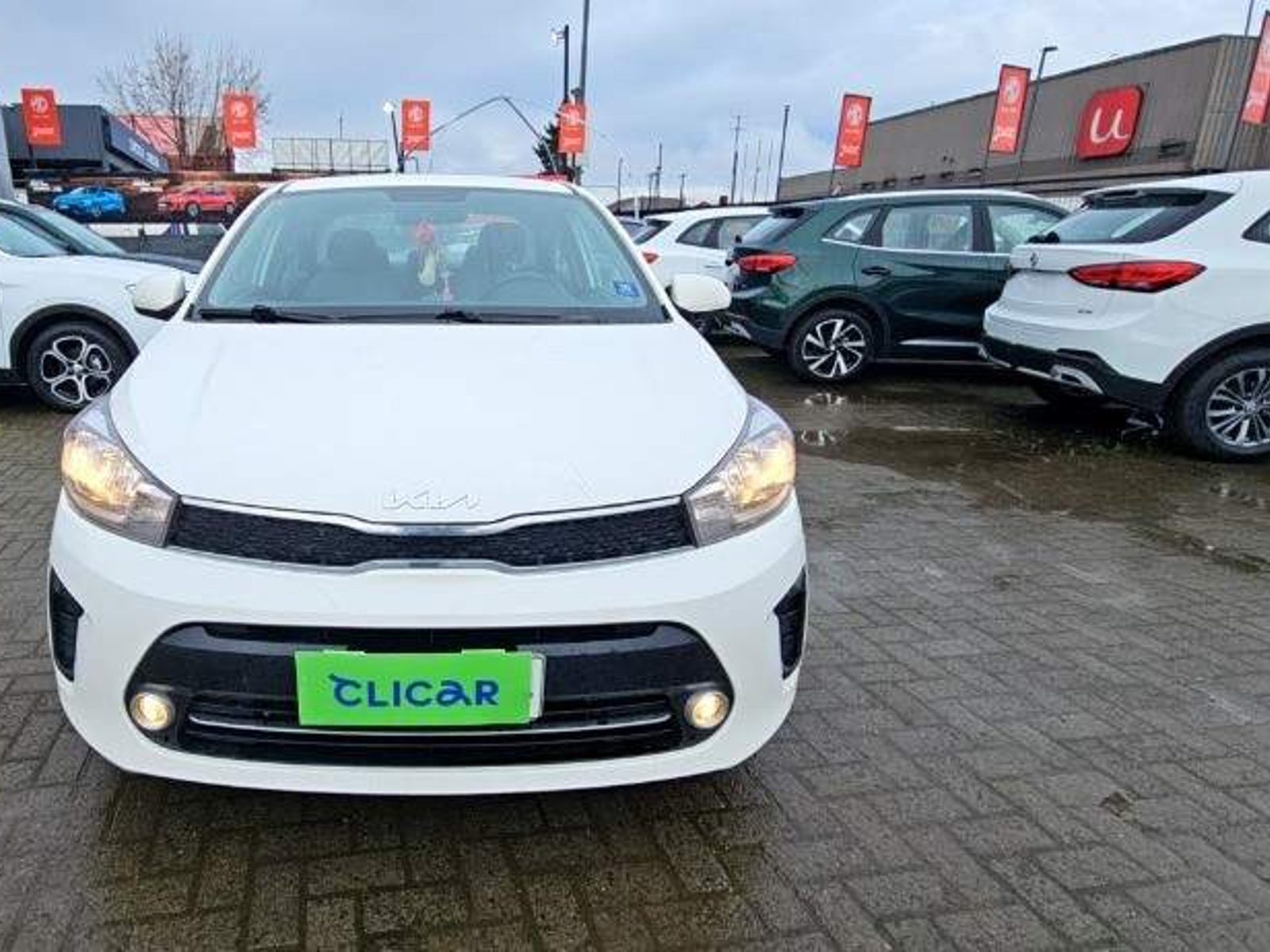 Kia Soluto 1.4 Ex Full 4x2 Srf Mt 4p 2024 - Foto 2 de 5