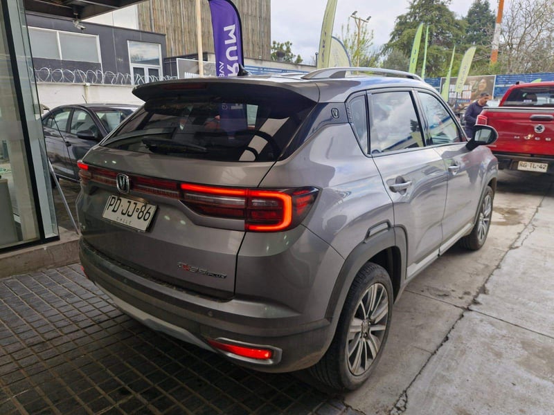 Changan Cs35 Plus 1.6 Comfort 4x2 Mt 5p 2021 - Imagen 4 de 5