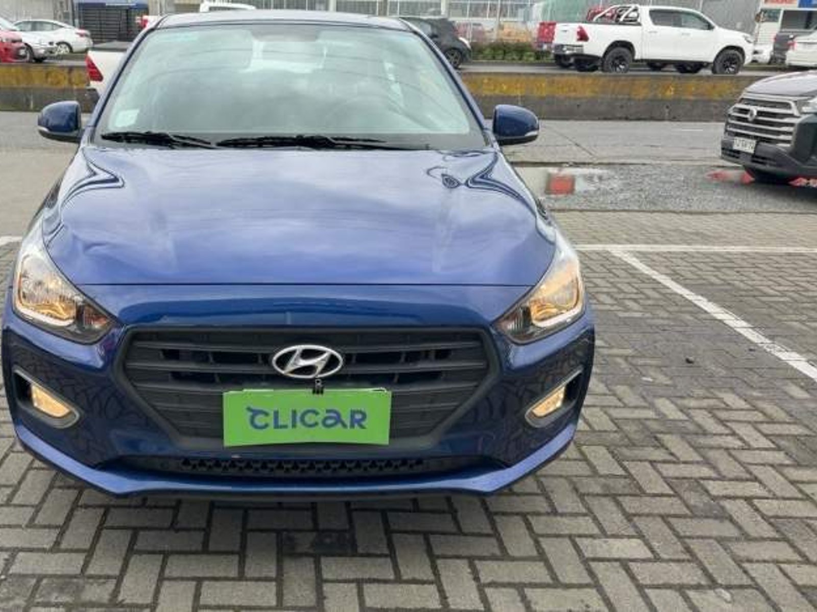Hyundai Verna 1.4 Cb Plus 4x2 Mt5 4p 2022 - Foto 2 de 5