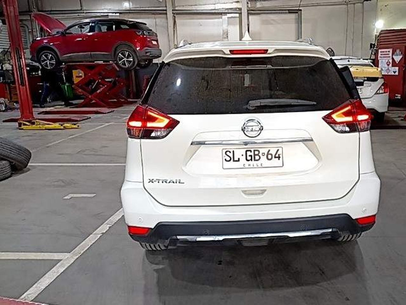Nissan X-trail 2.5 Advance 4x2 3row Cvt At 5p 2023 - Foto 5 de 5