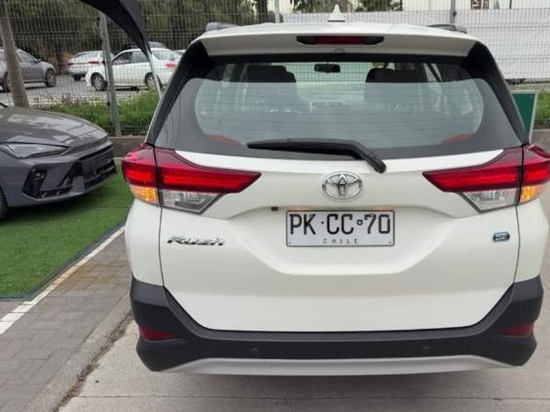 Toyota Rush 1.5 Xei 4x2 At 5p 2021 - Imagen 5 de 5