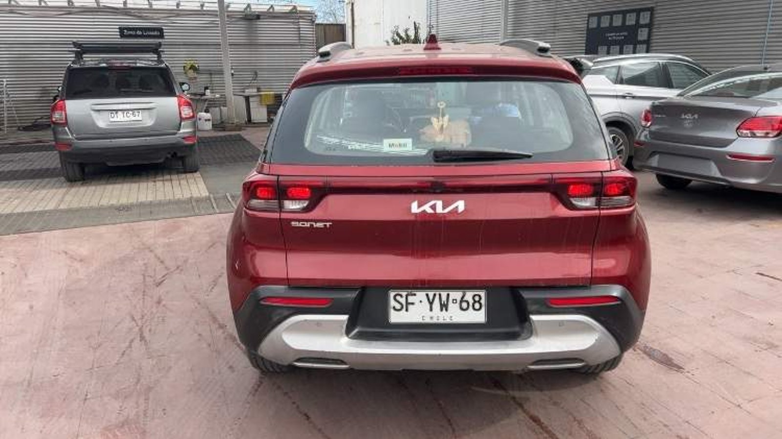 Kia Sonet 1.5 Ex Plus 4x2 2ab 6mt 5p 2023 - Imagen 5 de 5