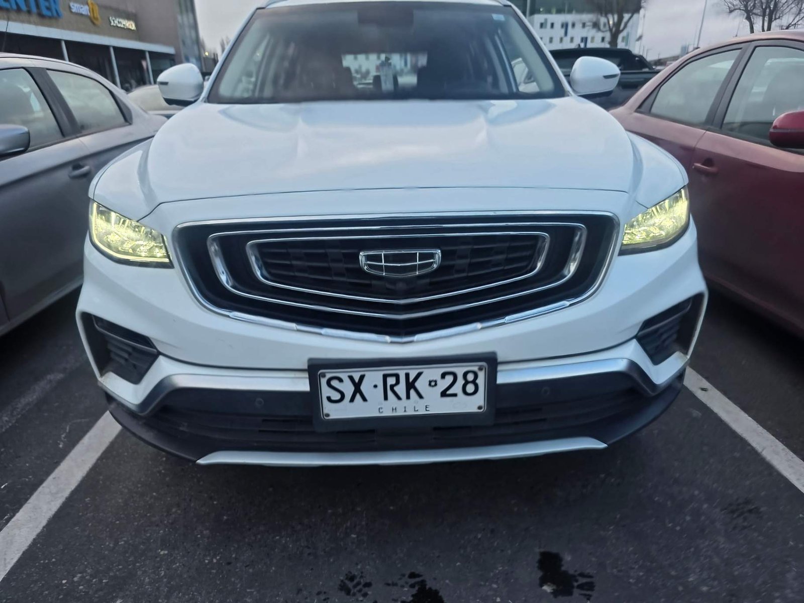 Geely Azkarra 1.5t Luxury 4x4 Dct 7at 5p 2023 - Foto 2 de 5