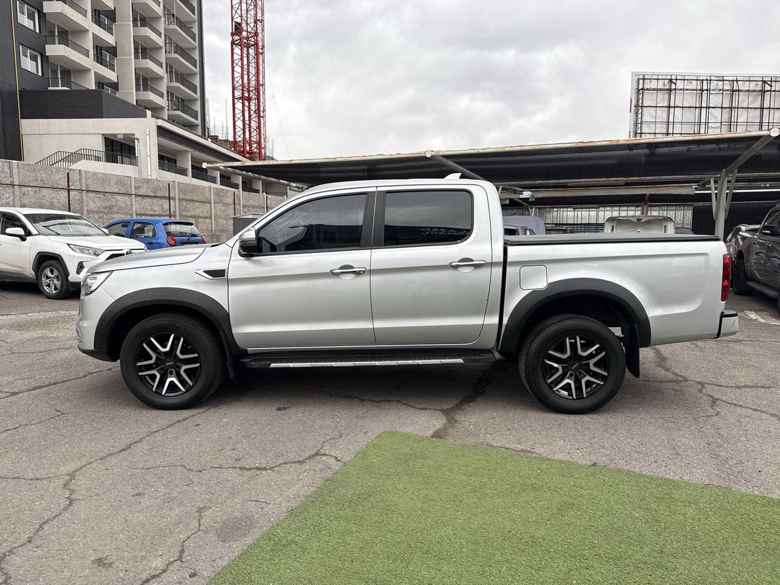 JAC T8 2.0 Advance 4x4 Diesel Mt 4p 2025 - Foto 4 de 8