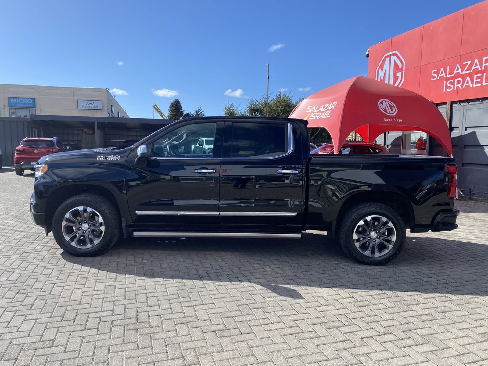 Chevrolet Silverado 3.0 High Country 4x4 At 4p 2025 - Foto 4 de 8