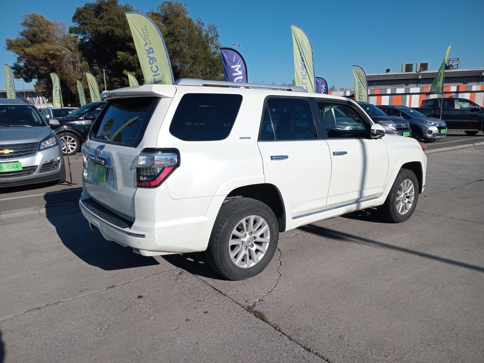 Toyota 4runner 4.0 Limited 4x4 Euro V At 5p 2022 - Imagen 7 de 8