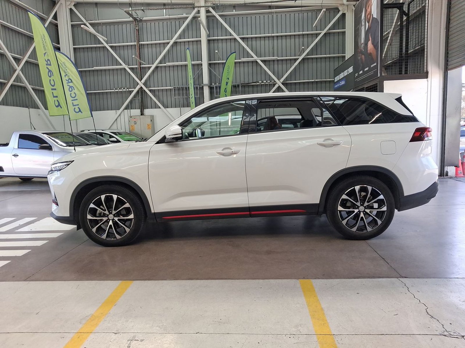 Changan X7 Plus 1.5t Elite 4x2 At 5p 2025 - Imagen 4 de 8